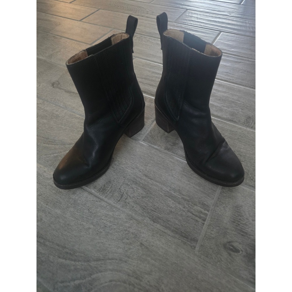 UGG Camden‎ Black Leather Chelsea Ankle Boots Womens Size 8 Block Heel